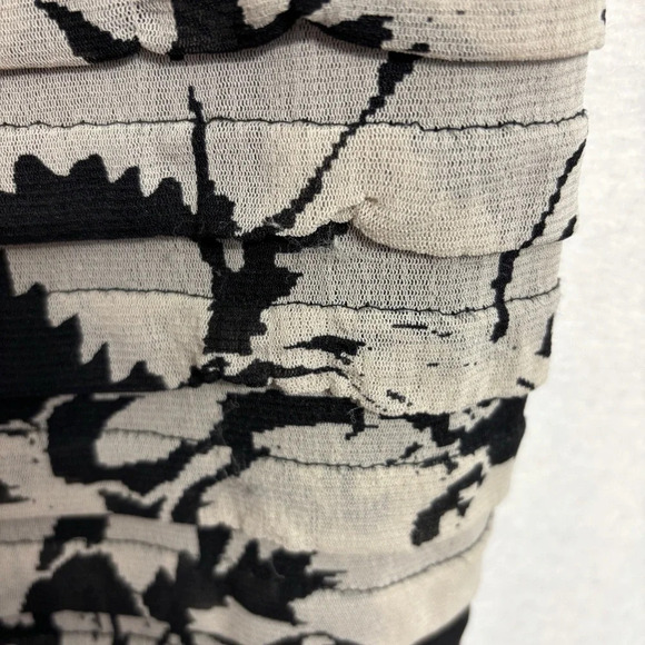 Adrianna Papell MIDI Dress Stripe Tiered Square Neck 6 Black White - Picture 5 of 9